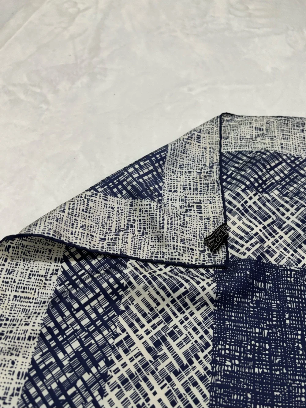 LOUIS FERAUD Vintage Pure Silk Navy and Gray Geometric Square Scarf